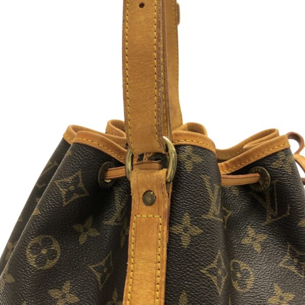 37320518 10 Louis Vuitton Petit Noe Shoulder Bag Monogram Canvas