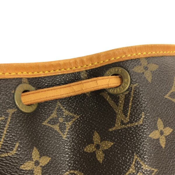 37320518 13 Louis Vuitton Petit Noe Shoulder Bag Monogram Canvas