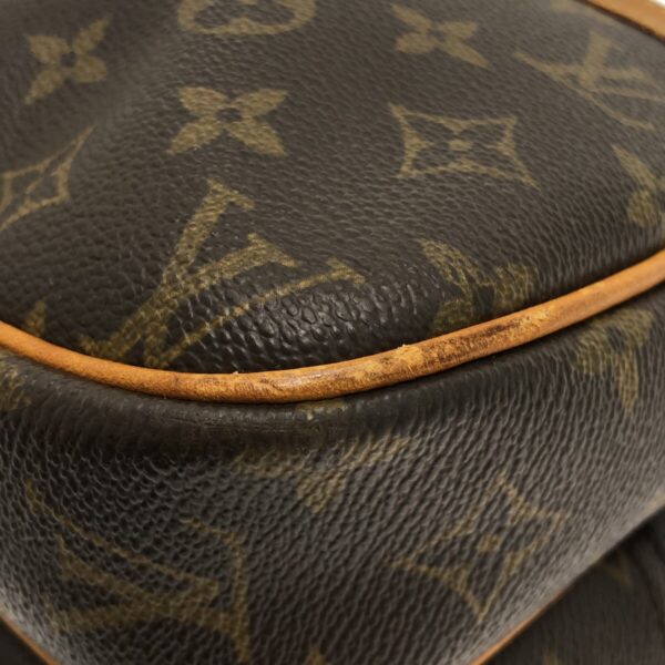 37320539 5 Louis Vuitton Reporter PM Shoulder Bag Monogram Canvas Leather