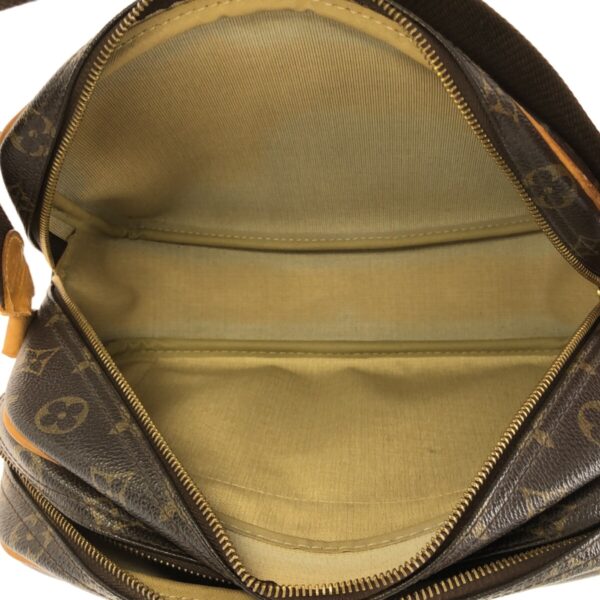 37320539 6 Louis Vuitton Reporter PM Shoulder Bag Monogram Leather