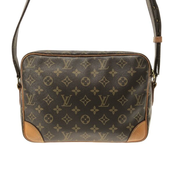 37320669 3 Louis Vuitton Nile Shoulder Bag Monogram Canvas