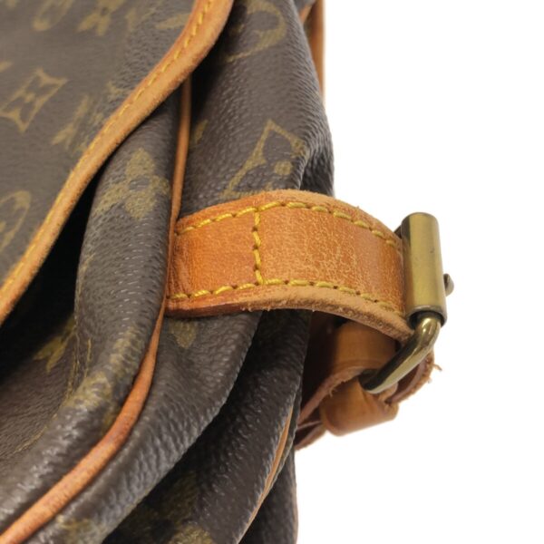 37320719 14 Louis Vuitton Saumur 30 Shoulder Bag Monogram Canvas