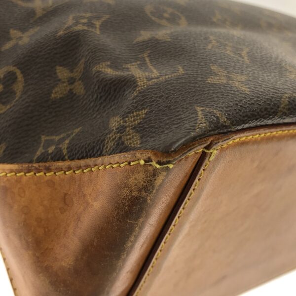 37320863 5 Louis Vuitton Hippo Piano Shoulder Bag Monogram Canvas