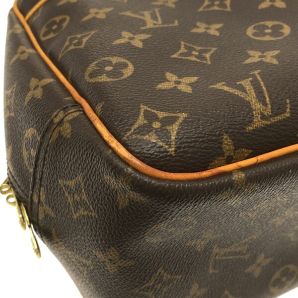 37320896 5 Louis Vuitton Deauville Handbag Monogram Canvas