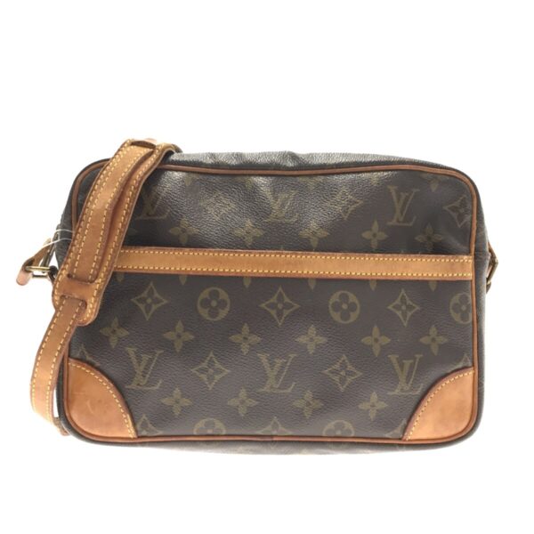 37320914 1 Louis Vuitton Trocadero 27 Shoulder Bag Monogram Canvas