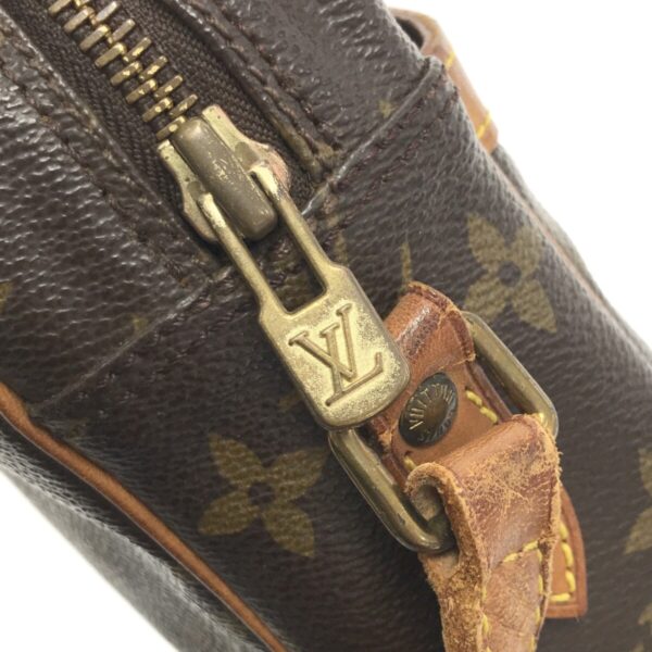 37320914 11 Louis Vuitton Trocadero 27 Shoulder Bag Monogram Canvas