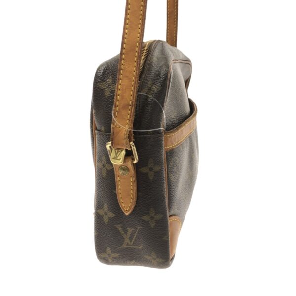 37321498 2 Louis Vuitton Trocadero 27 Shoulder Bag Monogram Canvas