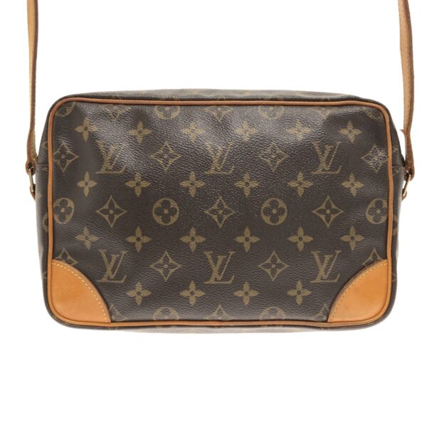 37321771 3 Louis Vuitton Trocadero 27 Shoulder Bag Monogram Canvas