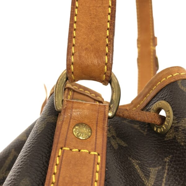 37321773 10 Louis Vuitton Noe Shoulder Bag Monogram Canvas