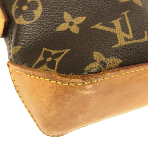 37322096 5 Louis Vuitton Trotter Shoulder Bag Monogram Canvas