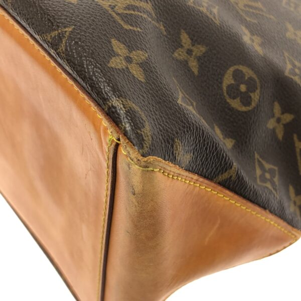 37322108 5 Louis Vuitton Kaba Mezzo Shoulder Bag Monogram Canvas