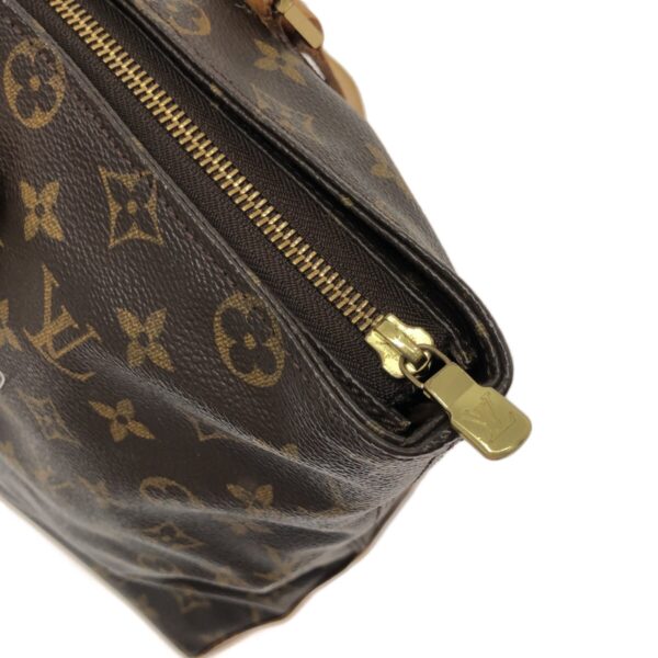 37322261 11 Louis Vuitton Kaba Mezzo Shoulder Bag Monogram Canvas