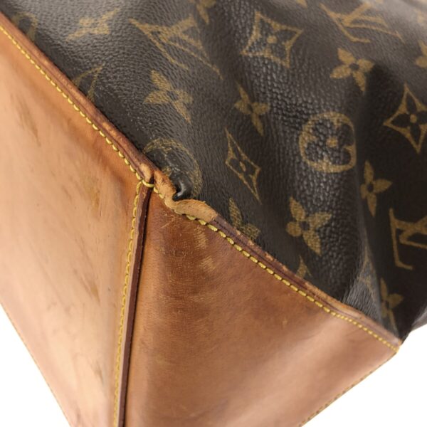 37322261 5 Louis Vuitton Kaba Mezzo Shoulder Bag Monogram Canvas