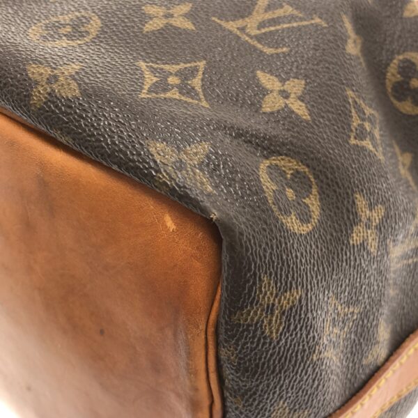 37322281 5 Louis Vuitton Petit Noe Shoulder Bag Monogram Canvas