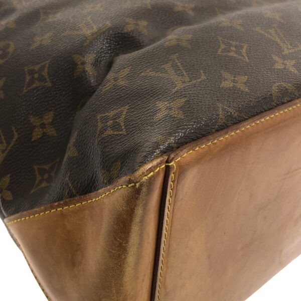 37322311 5 Louis Vuitton Kaba Mezzo Shoulder Bag Monogram Canvas