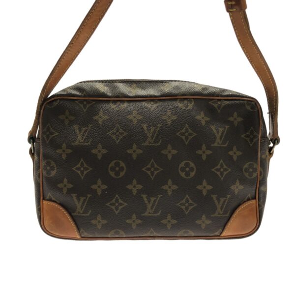 37323089 3 Louis Vuitton Trocadero 27 Shoulder Bag Monogram Canvas