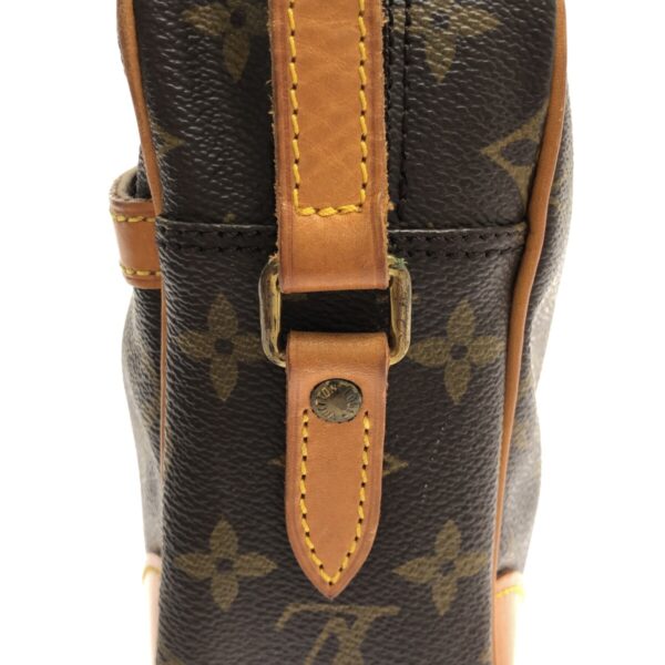 37323133 10 Louis Vuitton Trocadero 27 Shoulder Bag Monogram Canvas