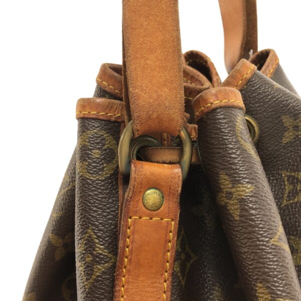 37323135 10 Louis Vuitton Petit Noe Shoulder Bag Monogram Canvas