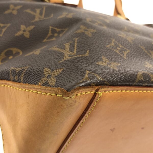 37323469 5 Louis Vuitton Hippo Piano Shoulder Bag Monogram Canvas