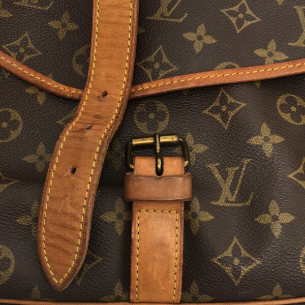 37323479 11 Louis Vuitton Saumur 35 Shoulder Bag Monogram Canvas