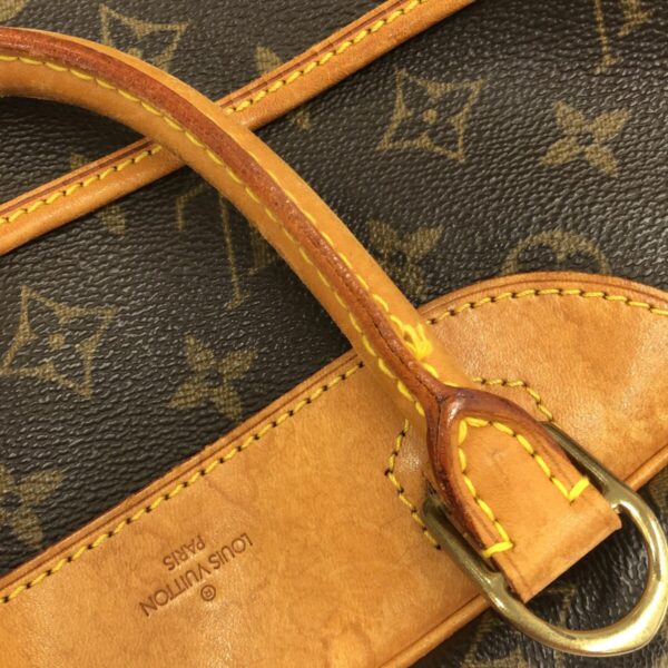 37323530 12 Louis Vuitton Deauville Handbag Monogram Canvas