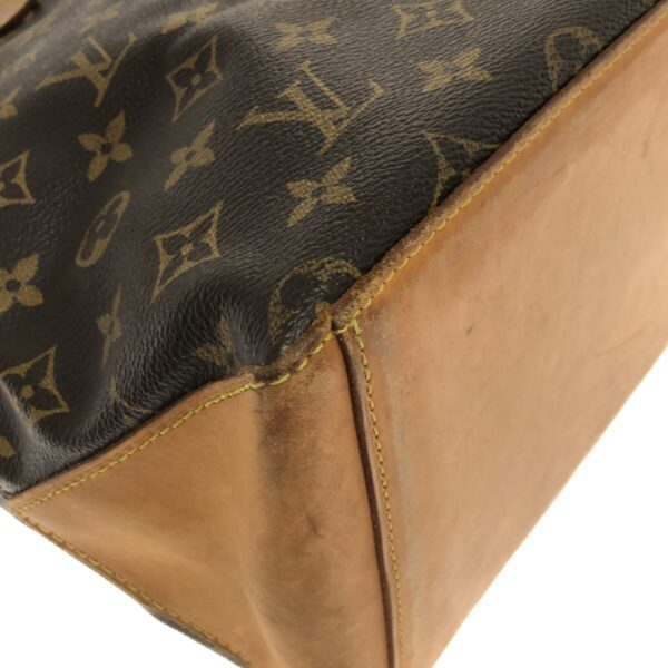 37323535 5 Louis Vuitton Kaba Mezzo Shoulder Bag Monogram Canvas