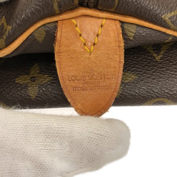 37323545 7 Louis Vuitton Keepall 55 Bag Monogram Canvas