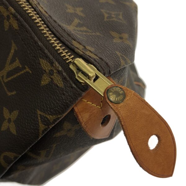 37324092 11 Louis Vuitton Speedy 40 Handbag Monogram Canvas