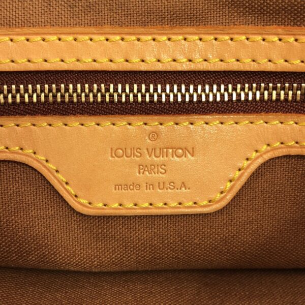 37324104 7 Louis Vuitton Hippo Piano Shoulder Bag Monogram Canvas