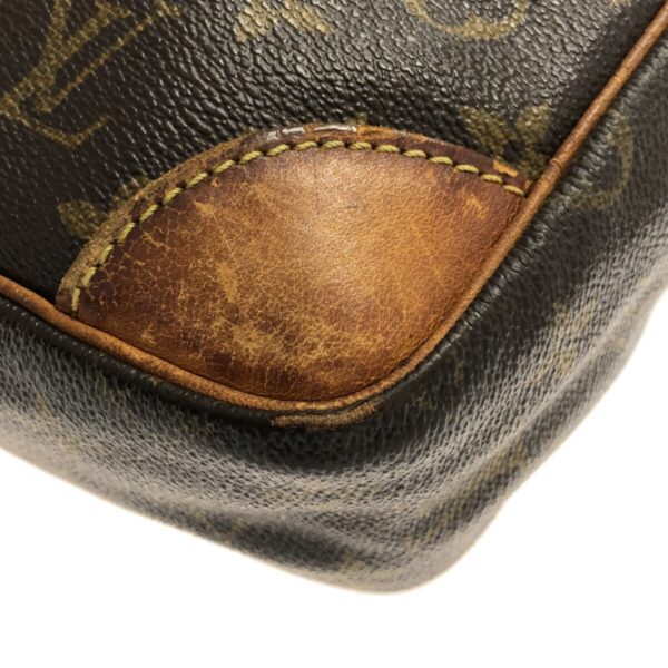 37324516 5 Louis Vuitton Trocadero 27 Shoulder Bag Monogram Canvas