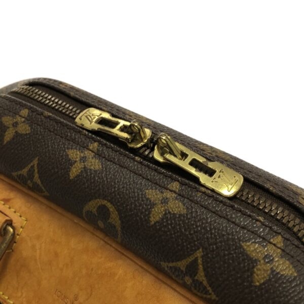 37324531 11 Louis Vuitton Deauville Handbag Monogram Canvas