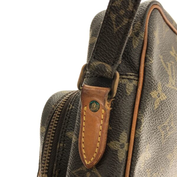 37324544 10 Louis Vuitton Amazon Shoulder Bag Monogram Canvas