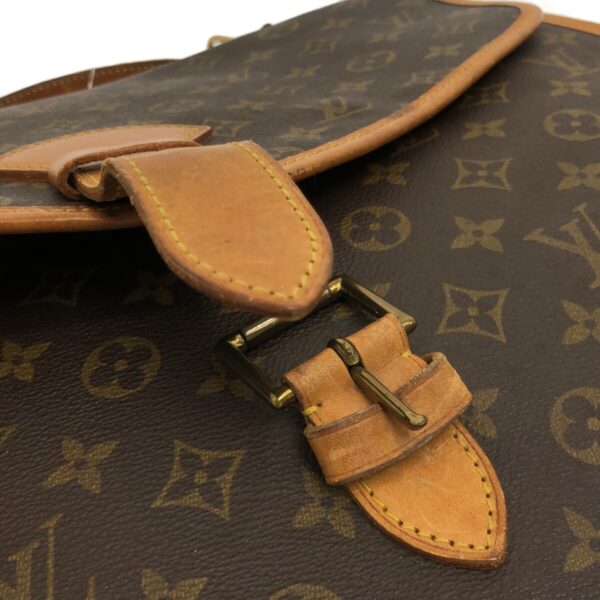 37324556 11 Louis Vuitton Beverly Handbag Monogram Canvas