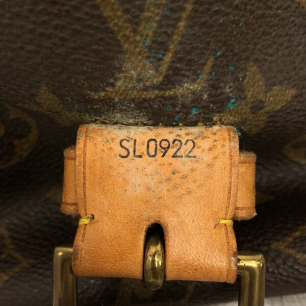 37324556 8 Louis Vuitton Beverly Handbag Monogram Canvas