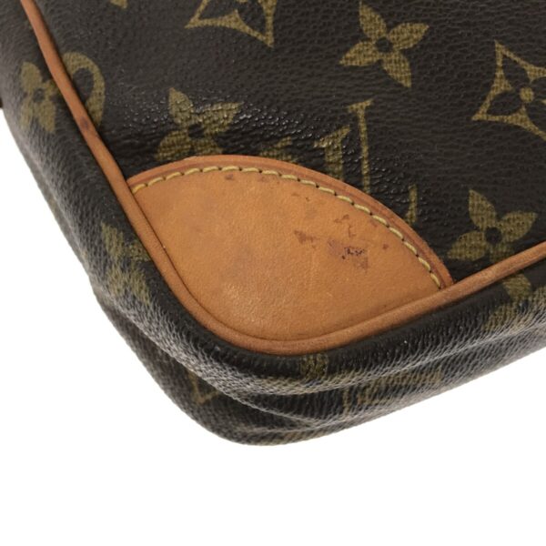 37324742 5 Louis Vuitton Danube Shoulder Bag Monogram Canvas