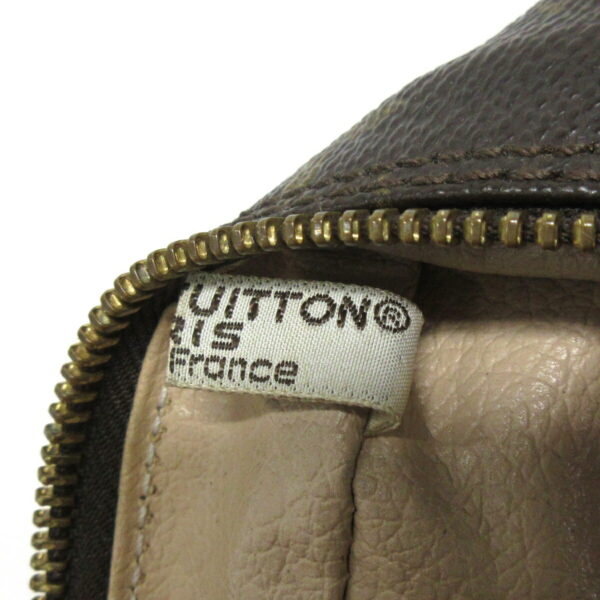 37324770 6 Louis Vuitton Truth Toilette 28 Pouch Monogram Canvas