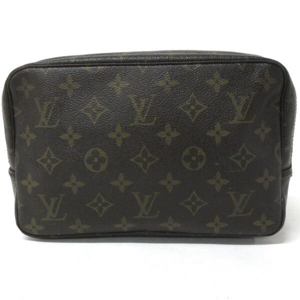 37324774 2 Louis Vuitton Truth Toilette 23 Pouch Monogram Canvas