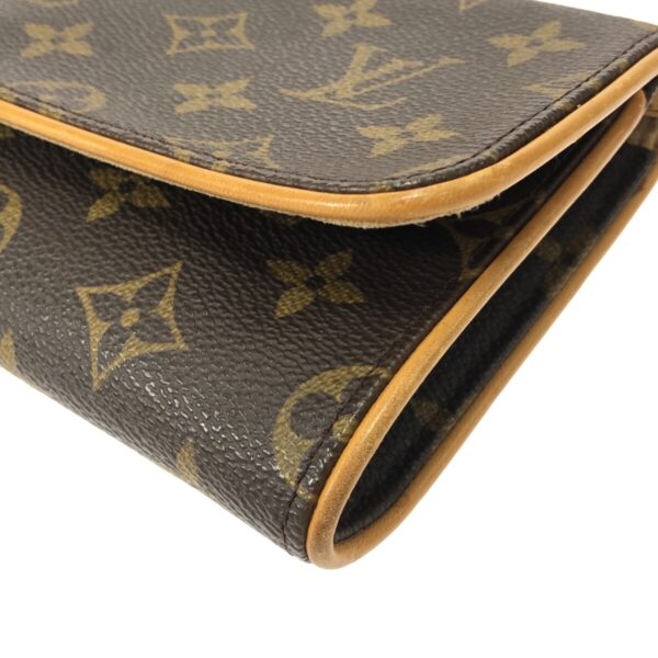 37325273 5 Louis Vuitton Pochette Twin GM Shoulder Bag Monogram Canvas