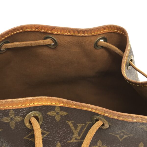 37325906 11 Louis Vuitton Petit Noe Shoulder Bag Monogram Canvas