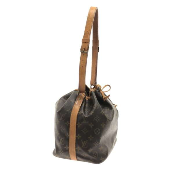 37325906 2 Louis Vuitton Petit Noe Shoulder Bag Monogram Canvas