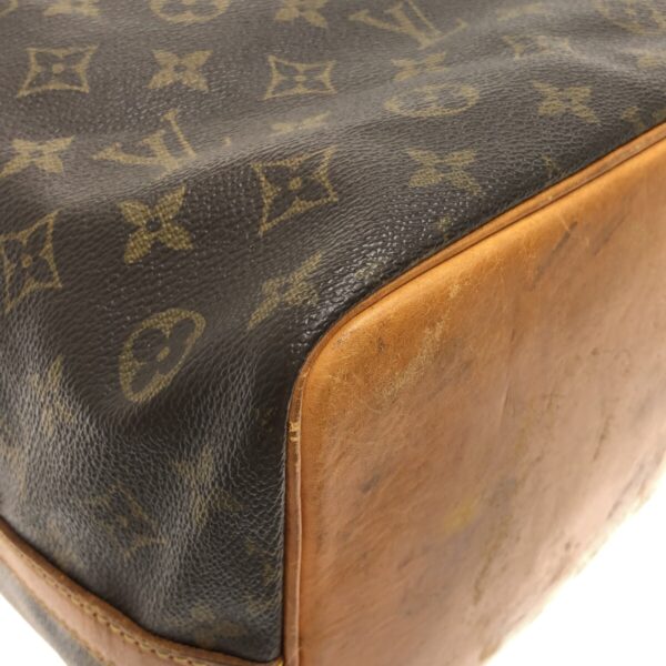 37325906 5 Louis Vuitton Petit Noe Shoulder Bag Monogram Canvas