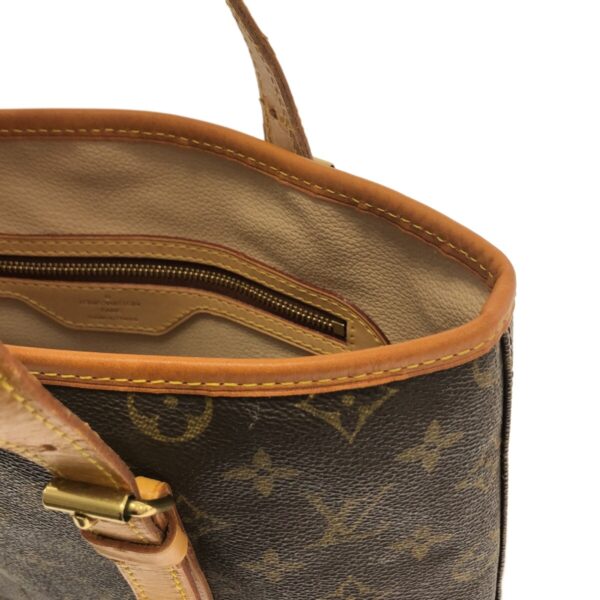 37325941 11 Louis Vuitton Bucket GM Shoulder Bag Monogram Canvas