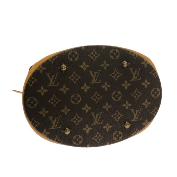 37325941 4 Louis Vuitton Bucket GM Shoulder Bag Monogram Canvas