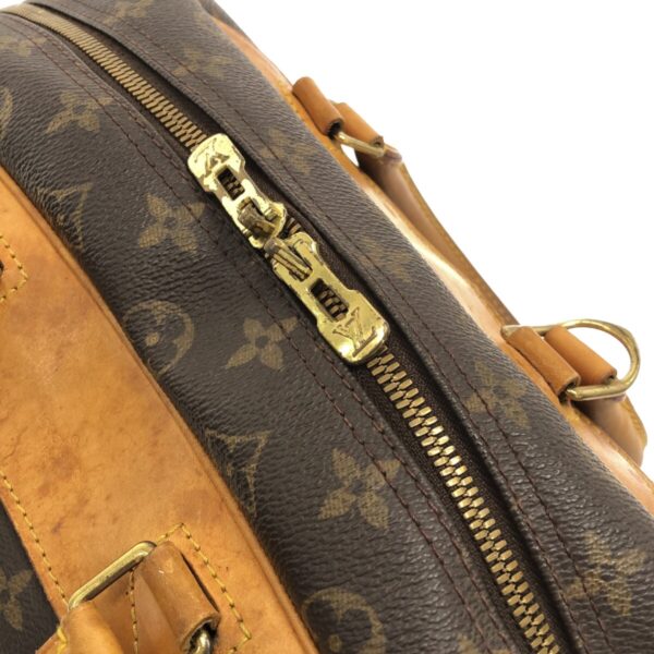 37325942 10 Louis Vuitton Deauville Handbag Monogram Canvas