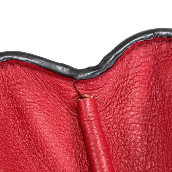 37393619 19 Louis Vuitton Victoire Shoulder Bag Sleaze Leather