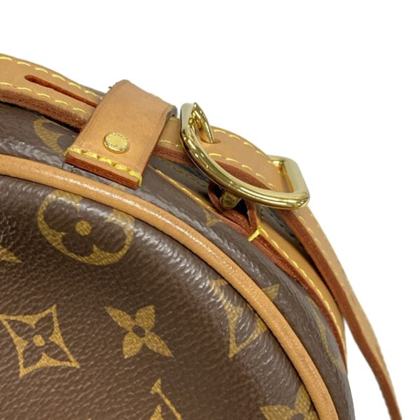 37394996 17 Louis Vuitton Boite Chapeau Souple PM Shoulder Bag