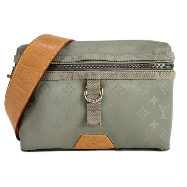 37397162 1 Louis Vuitton Messenger PM Shoulder Bag Titanium Gray