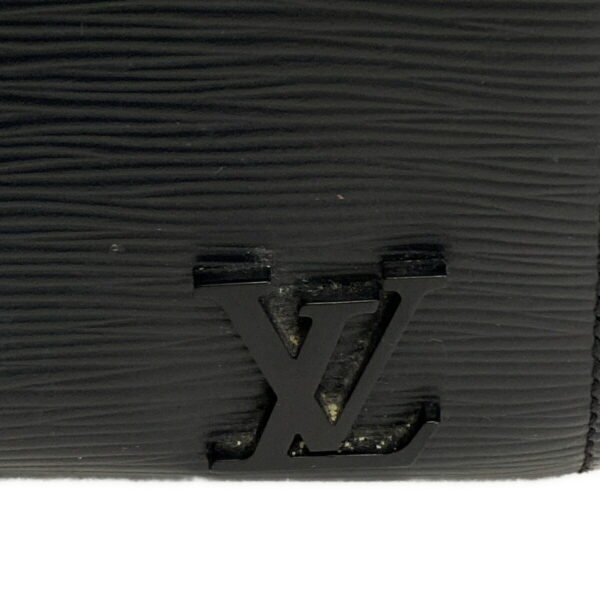 37397576 18 Louis Vuitton Cluny MM Handbag Noir Epi Leather