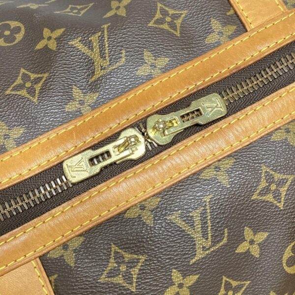 37410168 17 Louis Vuitton Sac Souple 55 Bag