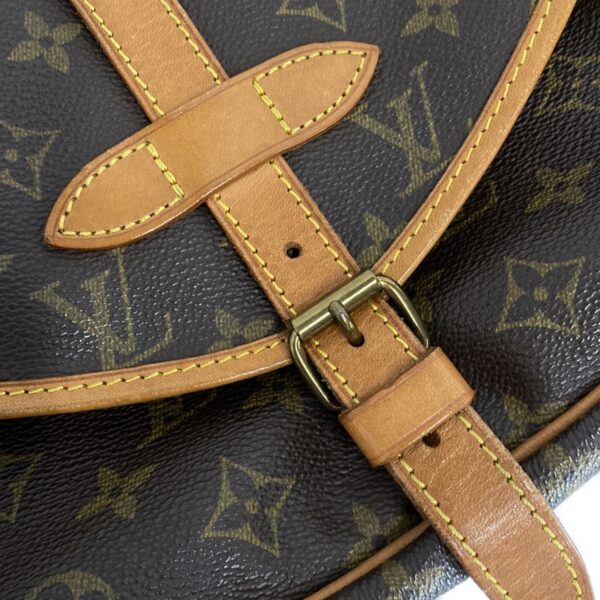 37413773 17 Louis Vuitton Saumur 30 Shoulder Bag Monogram Canvas